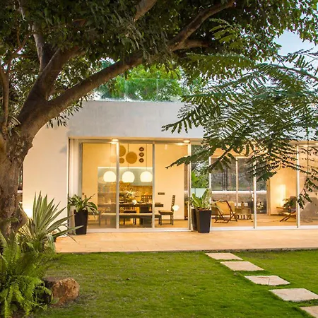 El House By Stayvista - Unwind In A Villa With Pool And Lush Lawn-2